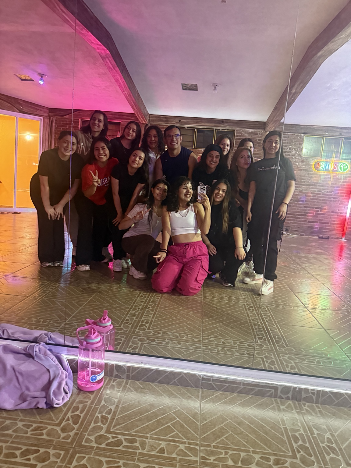 Foto de la comunidad Latina Tribe